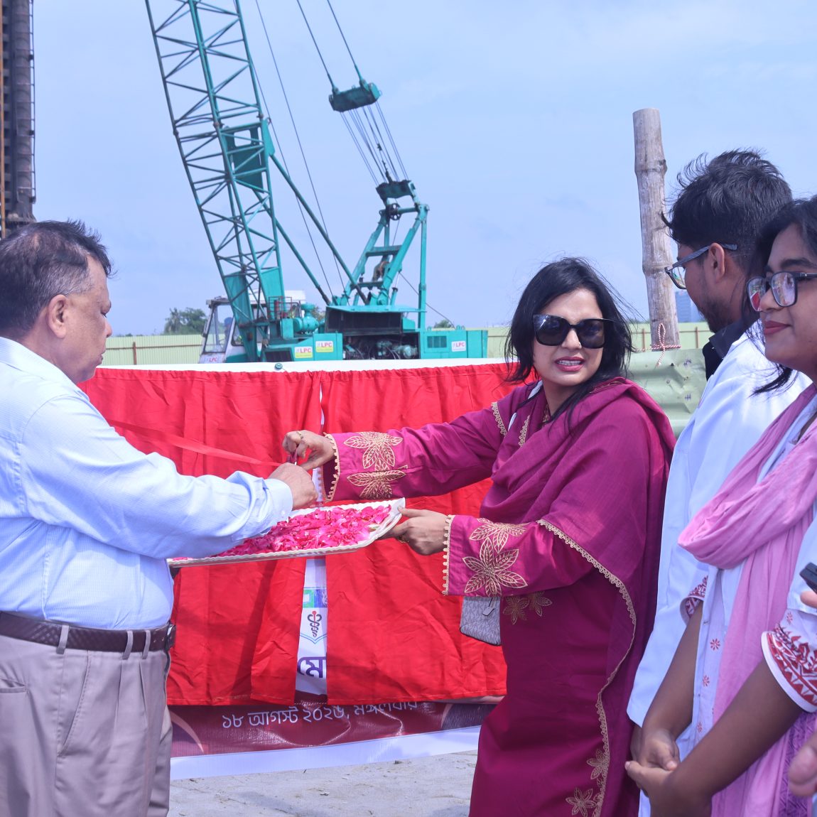 ইউএস-বাংলা মেডিকেল কলেজের ভিত্তিপ্রস্তর স্থাপন